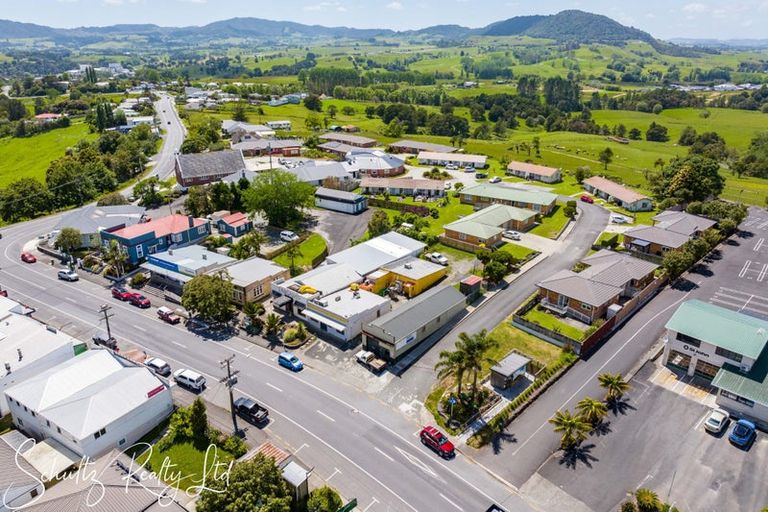 Photo of property in 14 Riverview Place, Maungaturoto, 0520