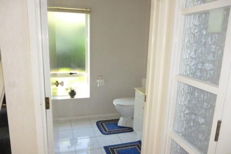 Photo of property in 2/14 Casabella Court, Northpark, Auckland, 2013