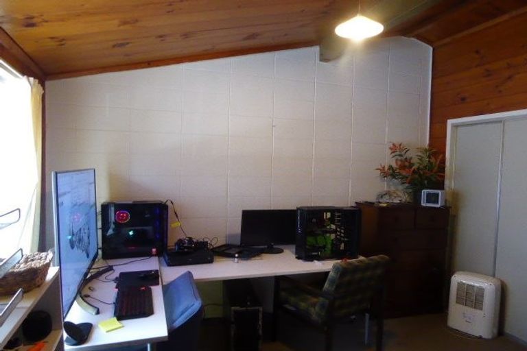 Photo of property in 1-5/705 Fergusson Drive, Elderslea, Upper Hutt, 5018