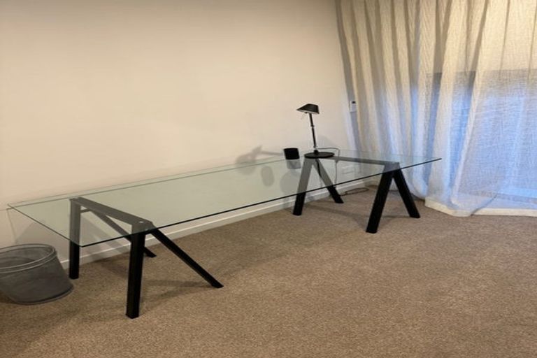 Photo of property in 7/2 Marlborough Crescent, Hobsonville, Auckland, 0616