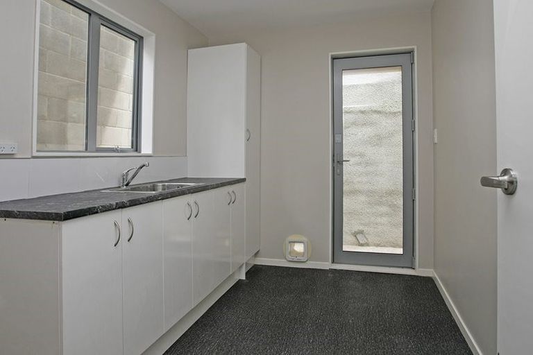 Photo of property in 101b Tauhinu Road, Miramar, Wellington, 6022