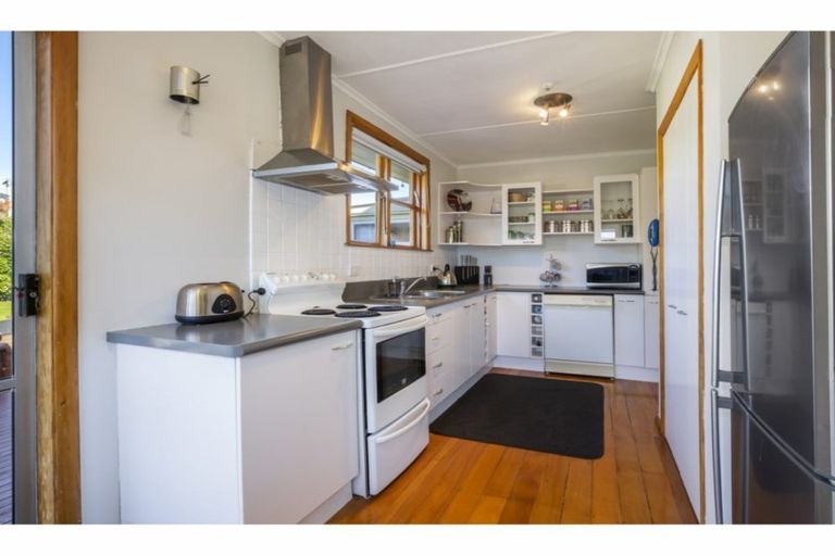 Photo of property in 268 Oxford Terrace, Avalon, Lower Hutt, 5011