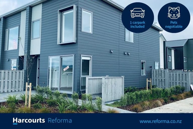 Photo of property in 10 Rauriki Lane, Rosehill, Papakura, 2113