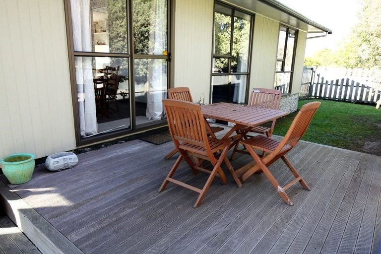 Photo of property in 15 Wanstead Place, Woolston, Christchurch, 8062