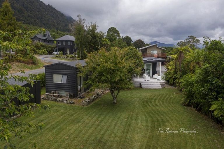 Photo of property in 16 Stuart Street, Lake Kaniere, Kokatahi, 7881