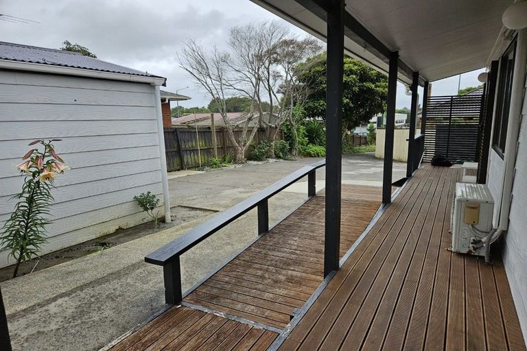 Photo of property in 16a Paerata Road, Pukekohe, 2120