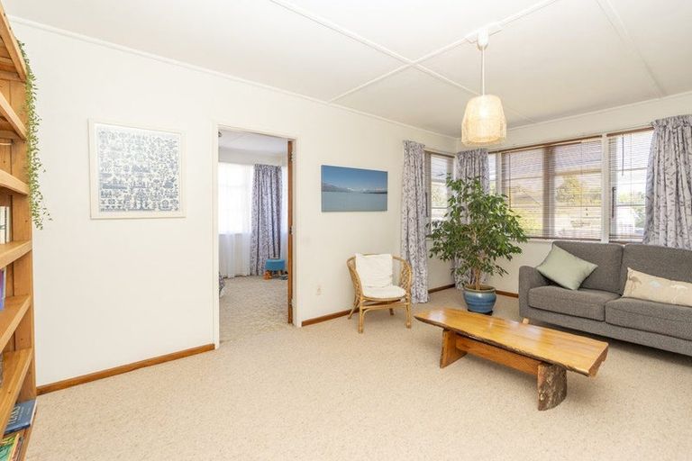 Photo of property in 4 Denz Street, Maeroa, Hamilton, 3200