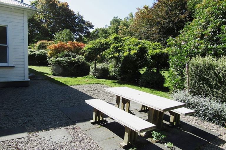 Photo of property in 54 Alfredton Road, Eketahuna, 4900