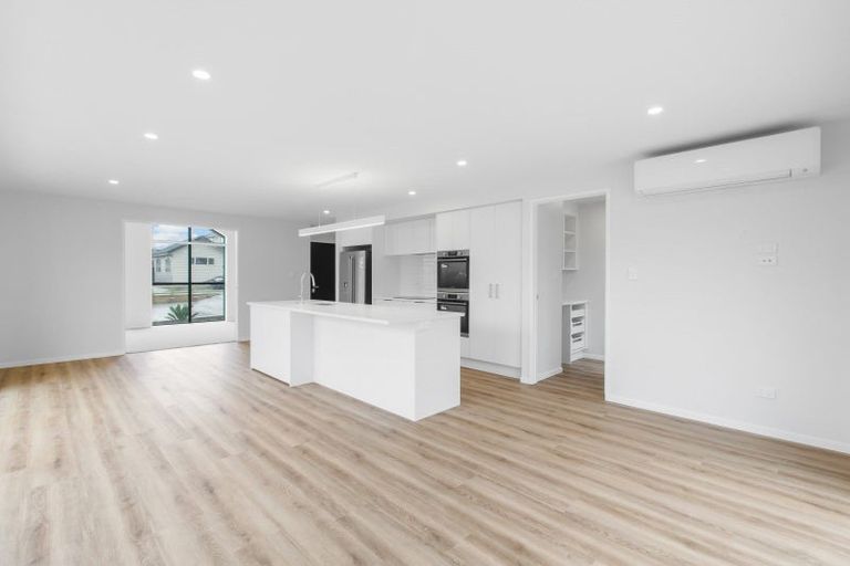 Photo of property in 5 Lynette Place, Pauanui, 3579