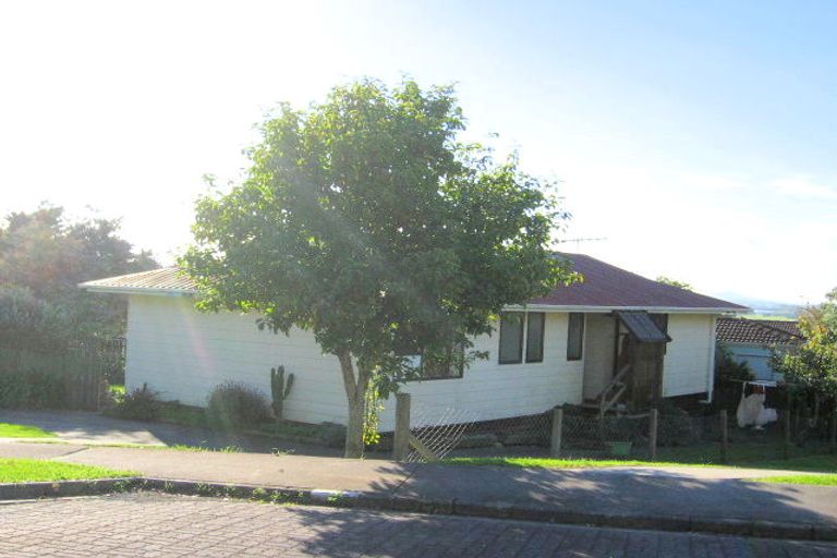 Photo of property in 8 Mataura Place, Clover Park, Auckland, 2019