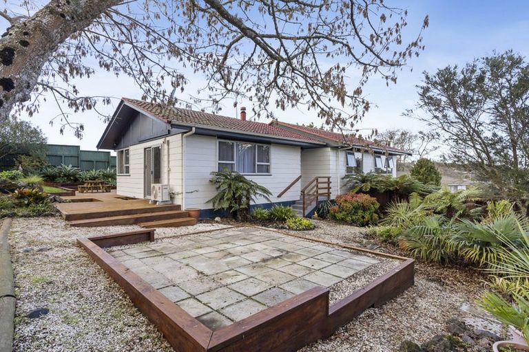 Photo of property in 20 Newham Place, Henderson, Auckland, 0612