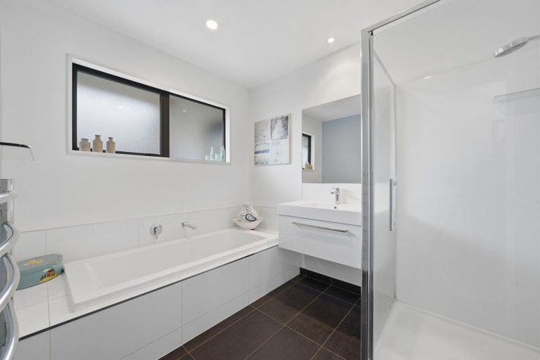 Photo of property in 75 Sequoia Way, Rangiora, 7400