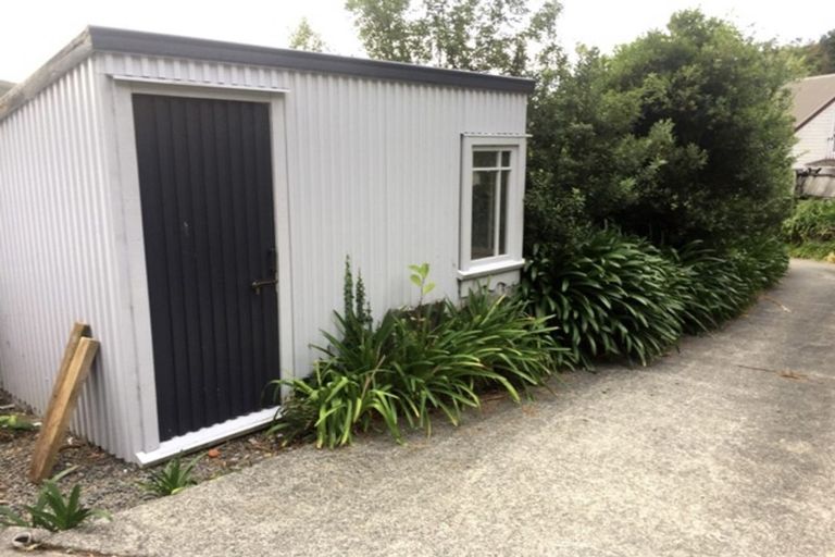 Photo of property in 11a Mcmanaway Grove, Stokes Valley, Lower Hutt, 5019