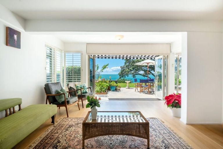 Photo of property in 1/21 Clifton Road, Hauraki, Auckland, 0622