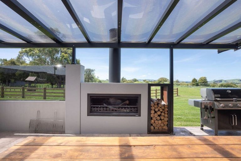 Photo of property in 143a Weber Road, Dannevirke, 4971