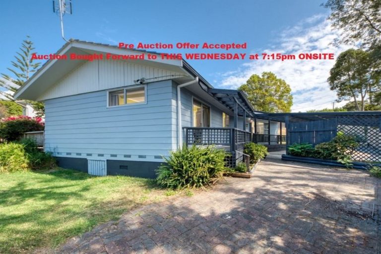 Photo of property in 28 Matama Road, Glen Eden, Auckland, 0602