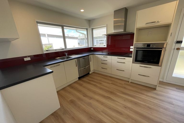 Photo of property in 2/104 Aylesford Street, Mairehau, Christchurch, 8013