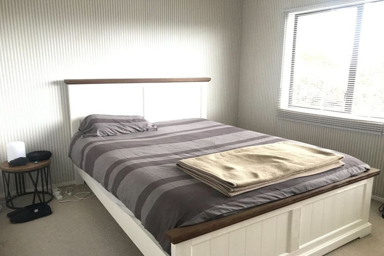 Photo of property in 2/117 Ridge Road, Howick, Auckland, 2014