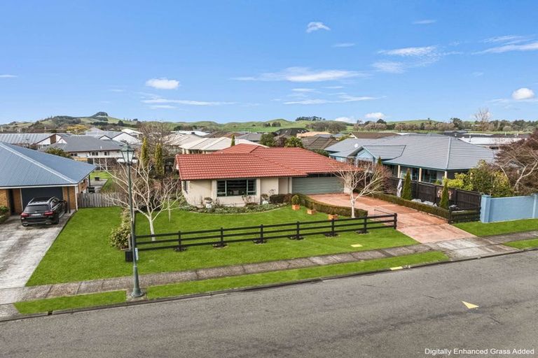 Photo of property in 7 Belgrove Drive, Waipukurau, 4200