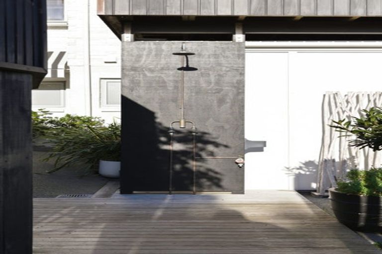Photo of property in 30 Terrace Avenue, Mount Maunganui, 3116