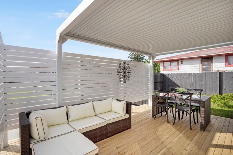 Photo of property in 10a Cramond Drive, Mangere East, Auckland, 2024