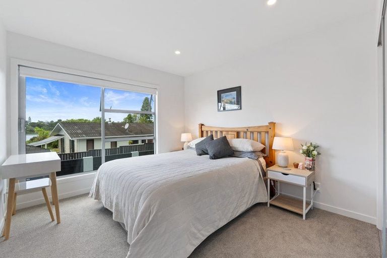 Photo of property in 357 Royal Road, Massey, Auckland, 0614