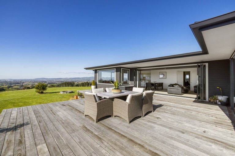 Photo of property in 15b Junction Road, Minden, Tauranga, 3176