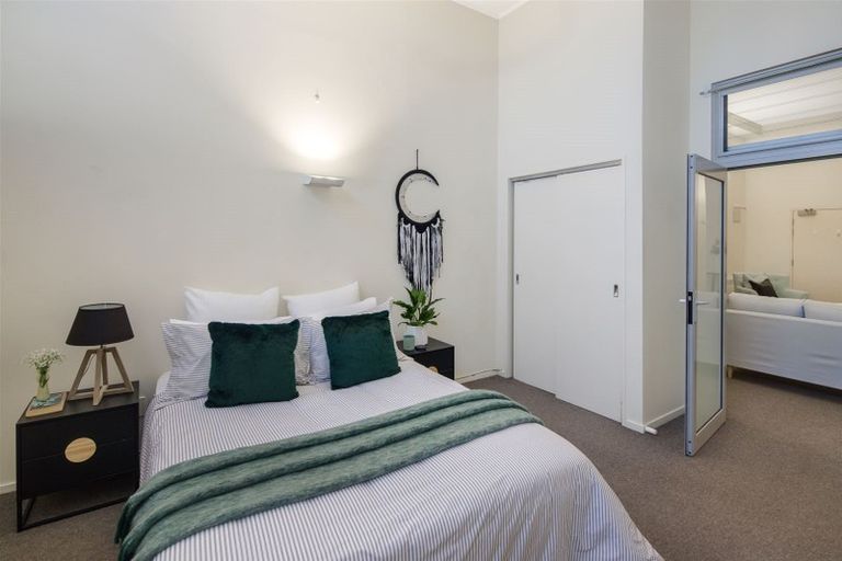 Photo of property in Tennyson Apartments, 18/25 Tennyson Street, Te Aro, Wellington, 6011