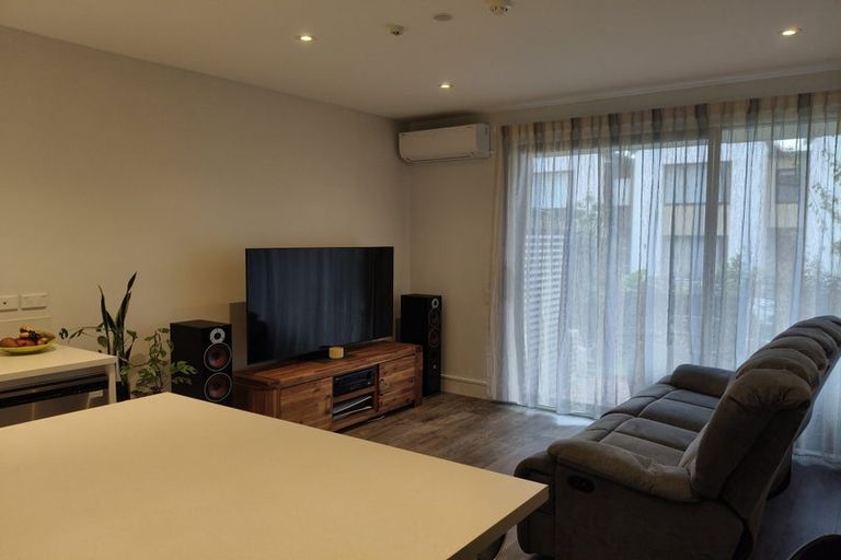 Photo of property in 9/117 Buckley Avenue, Hobsonville, Auckland, 0616