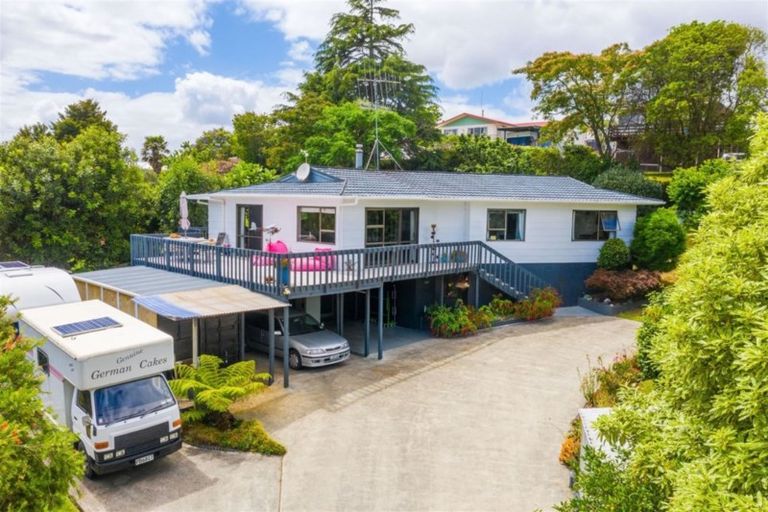 Photo of property in 14 Mariposa Place, Te Kamo, Whangarei, 0112