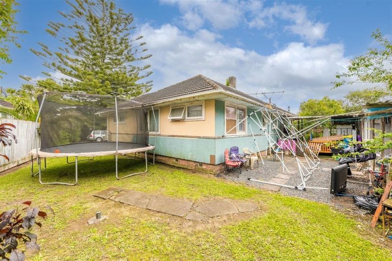 Photo of property in 19 Kairanga Street, Mangere East, Auckland, 2024