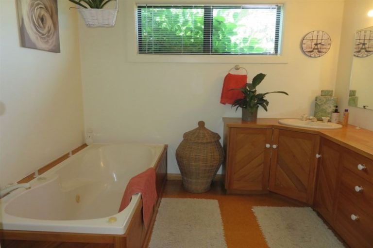 Photo of property in 43 Cox Street, Geraldine, 7930