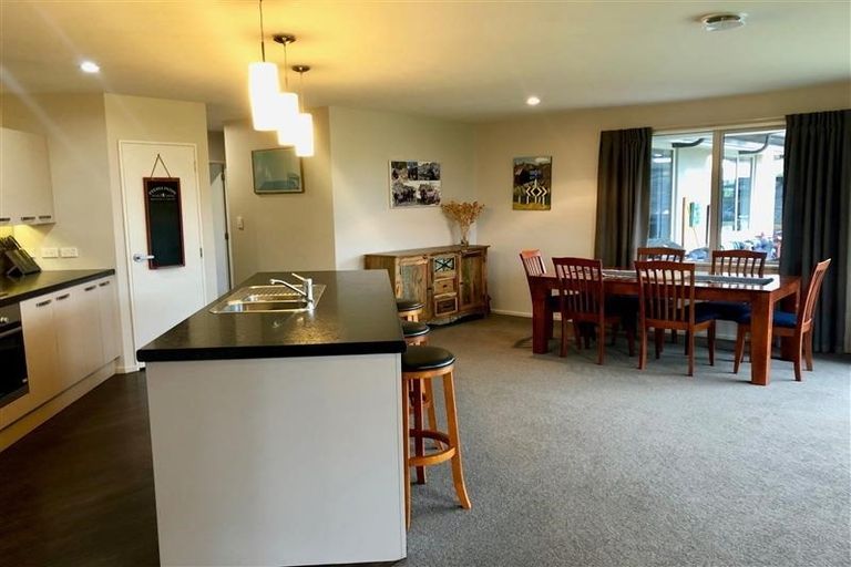 Photo of property in 28 Ngawhatu Road, Stoke, Nelson, 7011