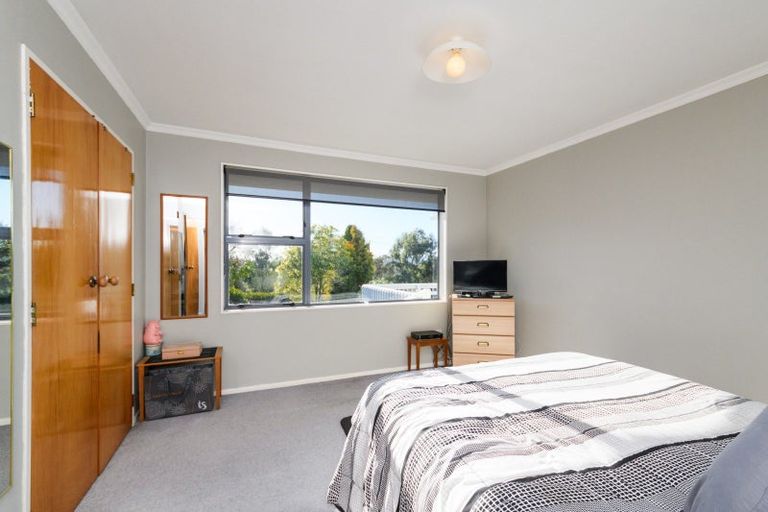Photo of property in 8a Halcombe Road, Feilding, 4702