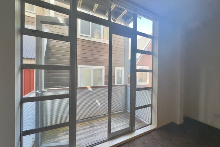 Photo of property in Vespa Apartments, 304/20 Hanson Street, Mount Cook, Wellington, 6021