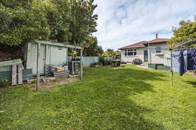 Photo of property in 14 Test Street, South Hill, Oamaru, 9400