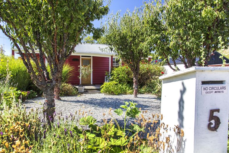 Photo of property in 5 Ray Street, Cromwell, 9310