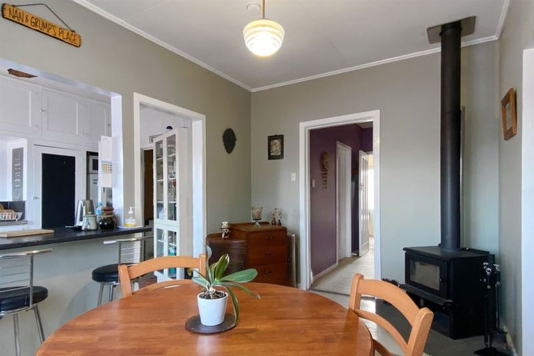 Photo of property in 15a Sydney Street, Takapau, 4203