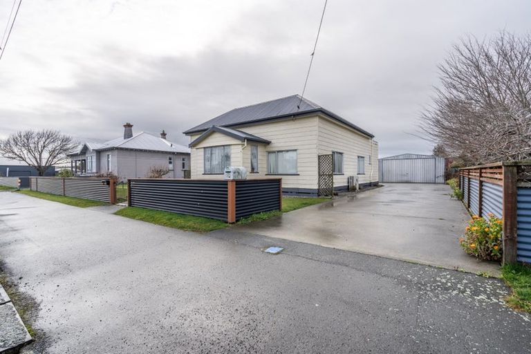 Photo of property in 25 Huron Street, East Gore, Gore, 9710