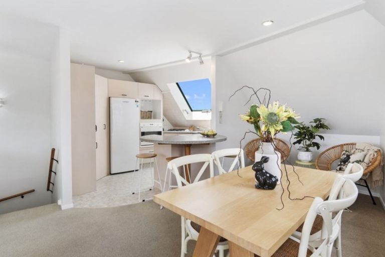 Photo of property in 62g Maunganui Road, Mount Maunganui, 3116