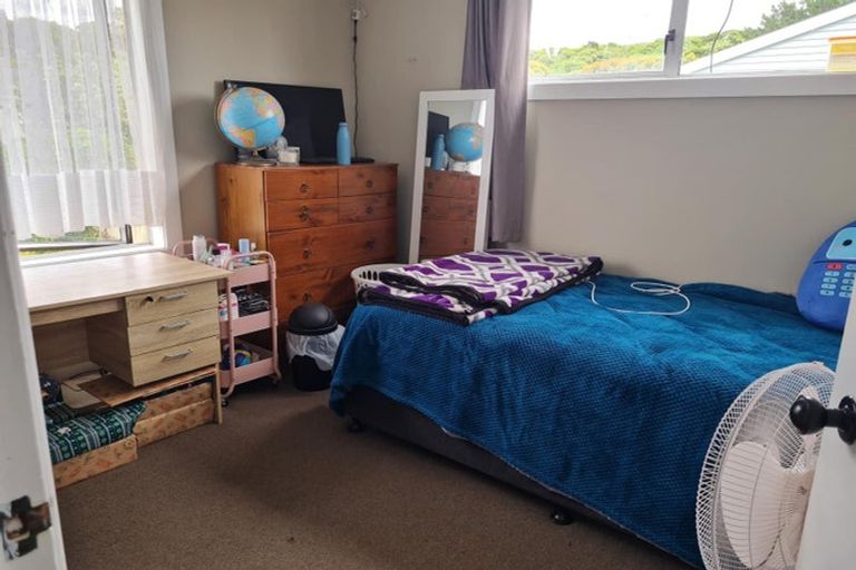 Photo of property in 27ab Loongana Street, Waitangirua, Porirua, 5024