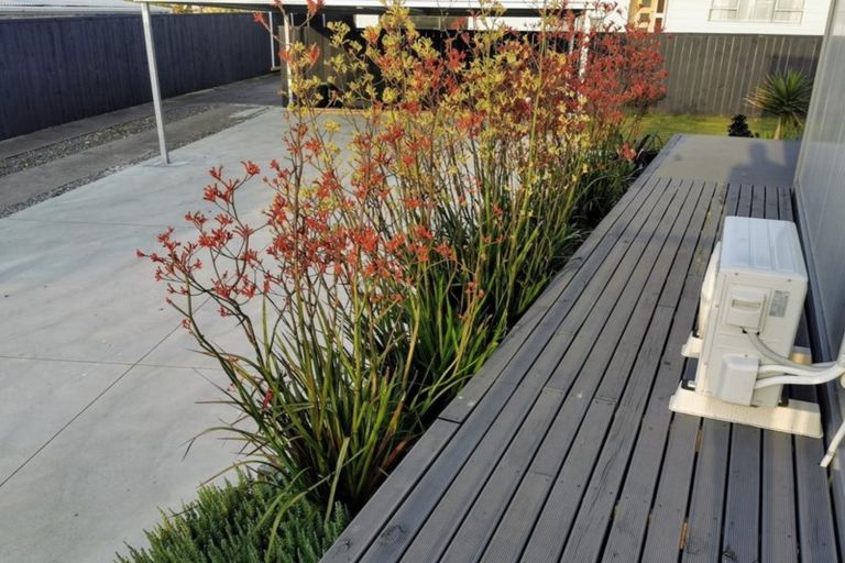 Photo of property in 10 Karaka Street, Castlecliff, Whanganui, 4501