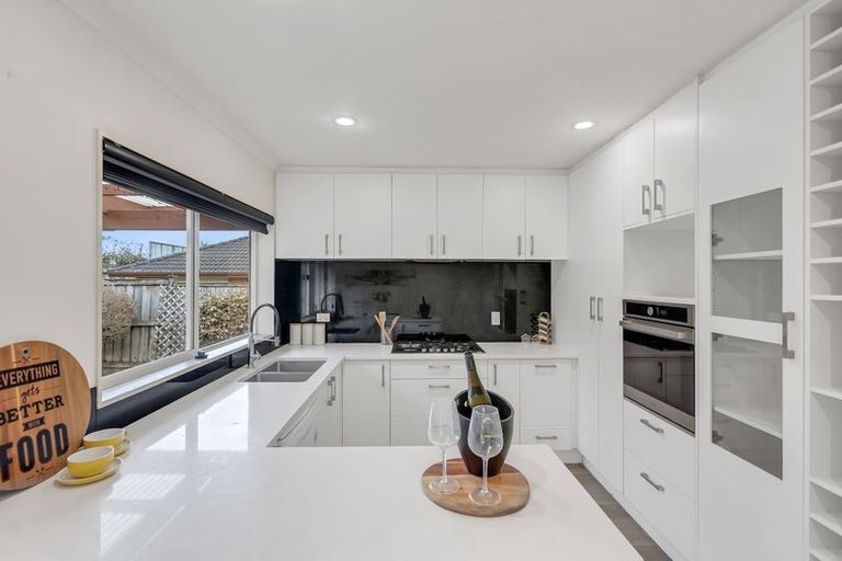 Photo of property in 27 Richfield Crescent, Westgate, Auckland, 0614