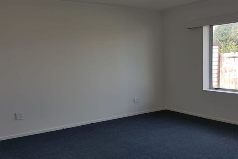 Photo of property in 1/26 Horlicks Place, Randwick Park, Auckland, 2105
