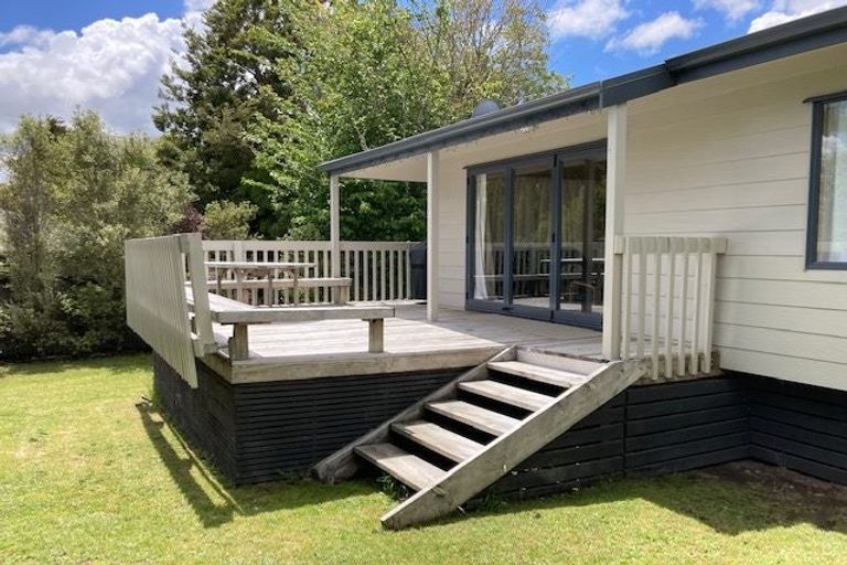 Photo of property in 2/58 Kinloch Road, Kinloch, Taupo, 3377