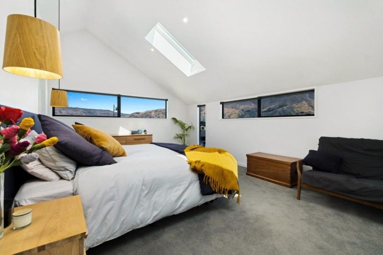 Photo of property in 57 Minaret Ridge, Wanaka, 9305