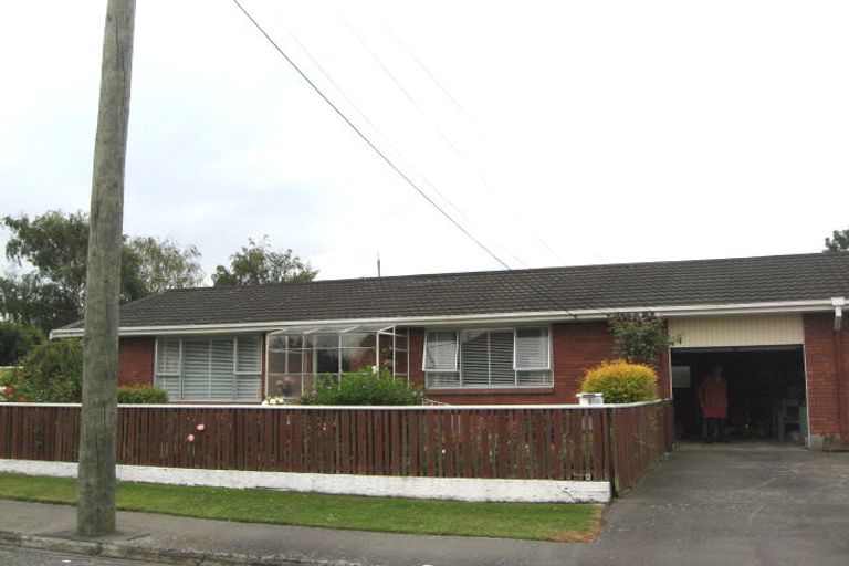 Photo of property in 1/1 Waters Street, Hoon Hay, Christchurch, 8025