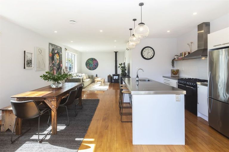 Photo of property in 7 Alpha Avenue, Strowan, Christchurch, 8052