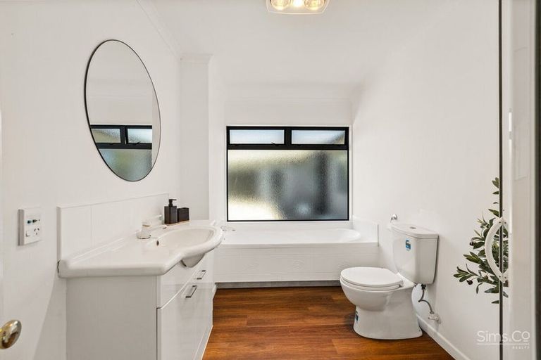 Photo of property in 14 Simpson Road, Westmere, Whanganui, 4574