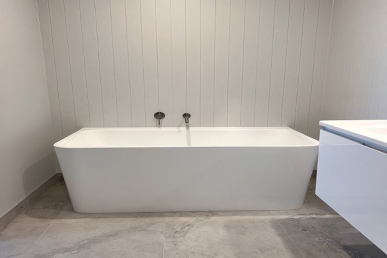 Photo of property in 13a Alverstoke Road, Parkvale, Tauranga, 3112